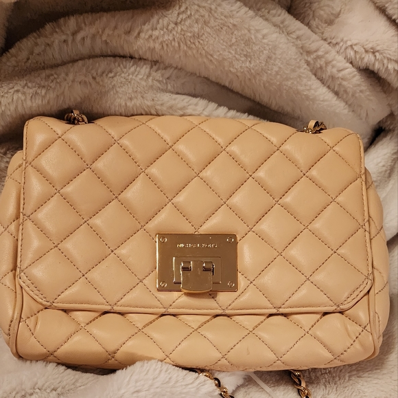 Michael Kors Handbags - Brand new with tags Michael Kors purse crossbody or shoulder